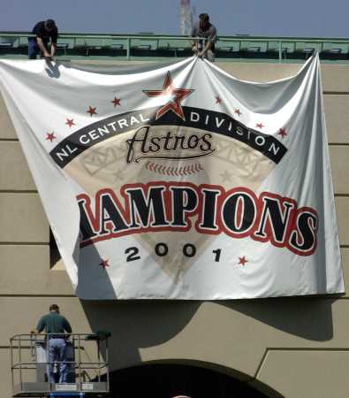 The Astros Daily - Houston Astros 2001 NLDS Photo Gallery